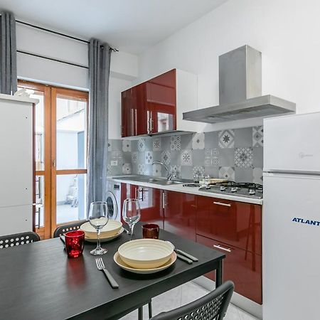 Villa Malfitano And Lolli Station Apt With Terrace Palermo Esterno foto